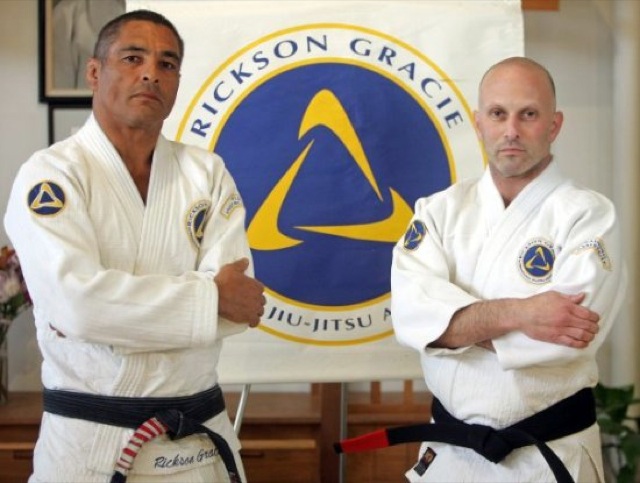 O musico e professor Eric Silver com mestre Rickson Gracie Foto Acervo Pessoal