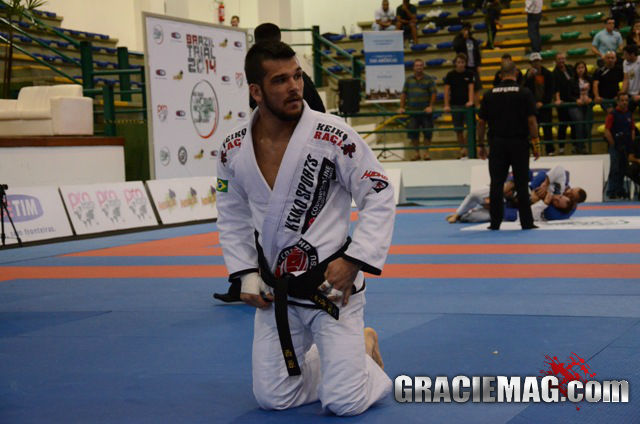 Michael Langhi venceu a divisão até 76kg com três finalizações em quatro lutas. Foto: Vitor Freitas