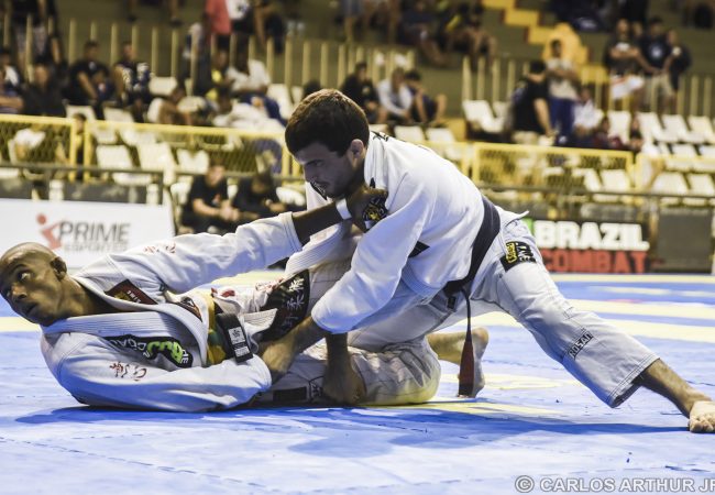 Vídeo: A batalha de Isaque Paiva e Victor Genovesi no Rio Open de Jiu-Jitsu