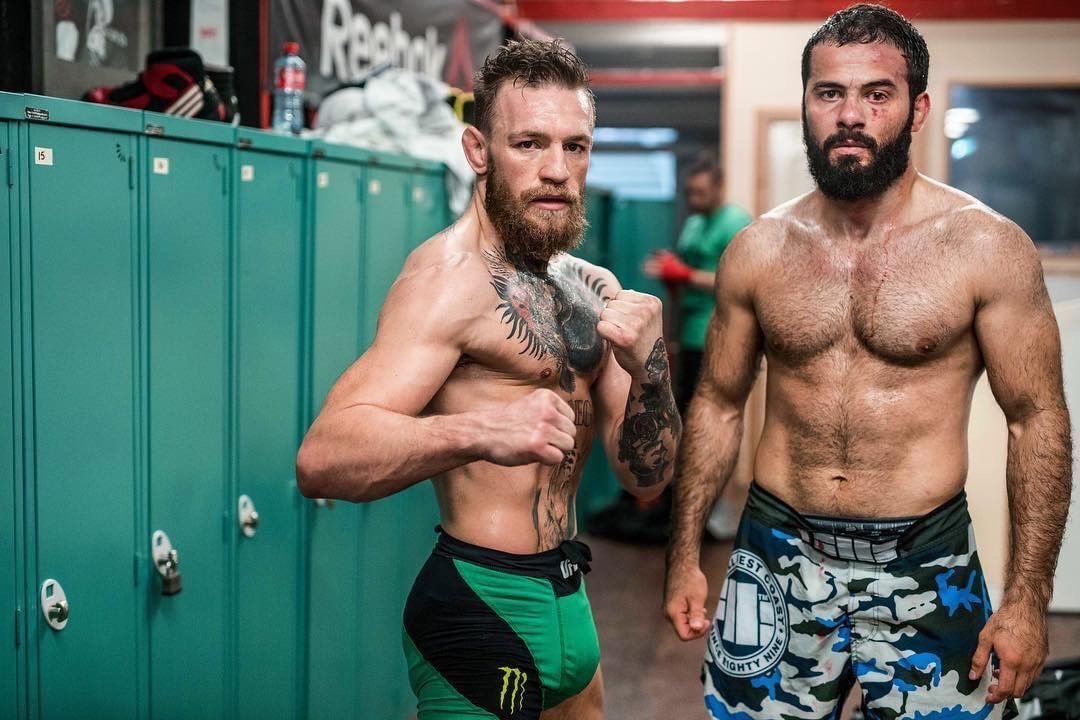 Khabib desafia Conor McGregor para confronto no UFC 230 - Lutas - Fera